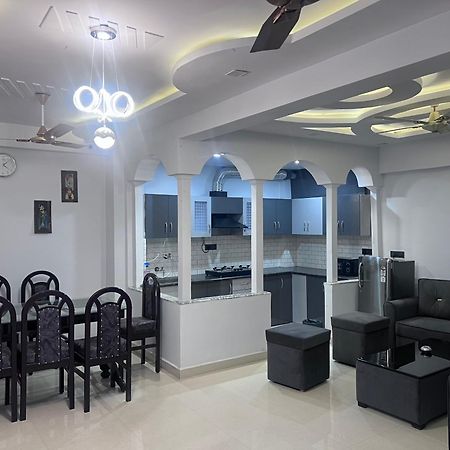 J K Apartment Αλλαχαμπάντ Εξωτερικό φωτογραφία